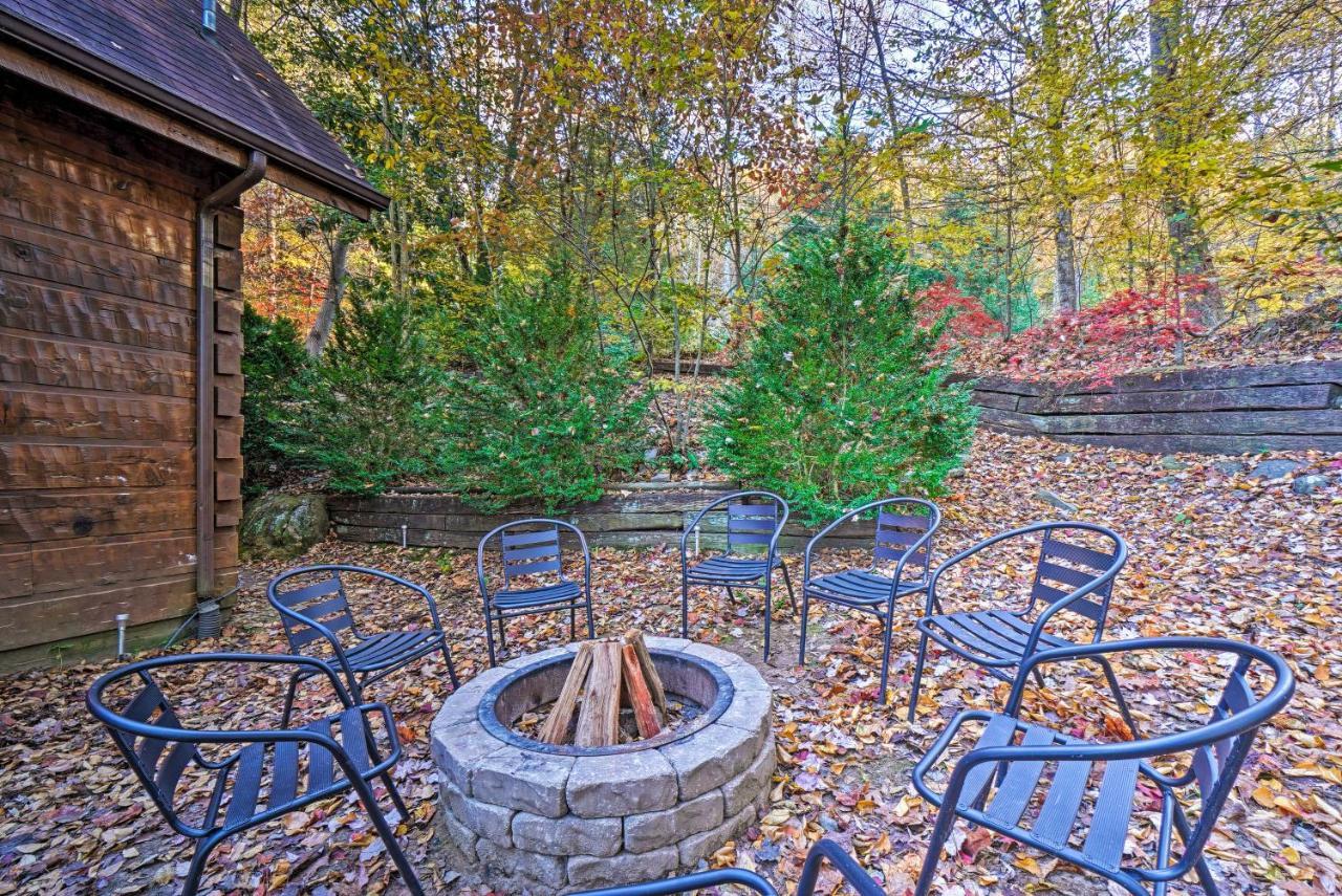 Grin N Bear It Cabin With Hot Tub And Fire Pit! Pigeon Forge Bagian luar foto